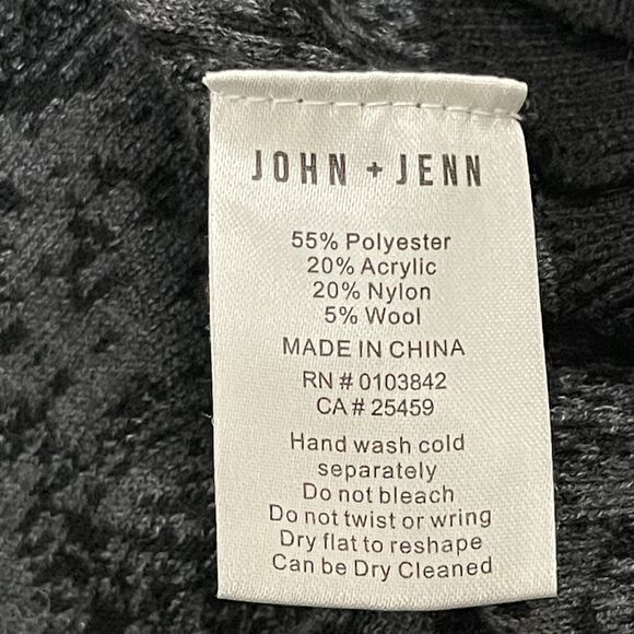 John + Jenn Size S Dylan Hoodie Tunic Sweater Pullover Black Gray Python Print - Picture 5 of 13